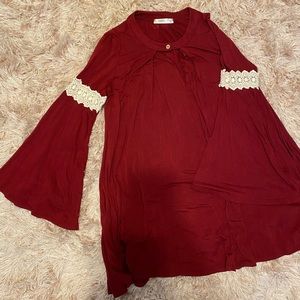 Long flowy top with wide sleeves